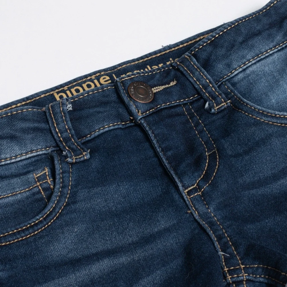 Hippie girl regular rise midi jean shorts